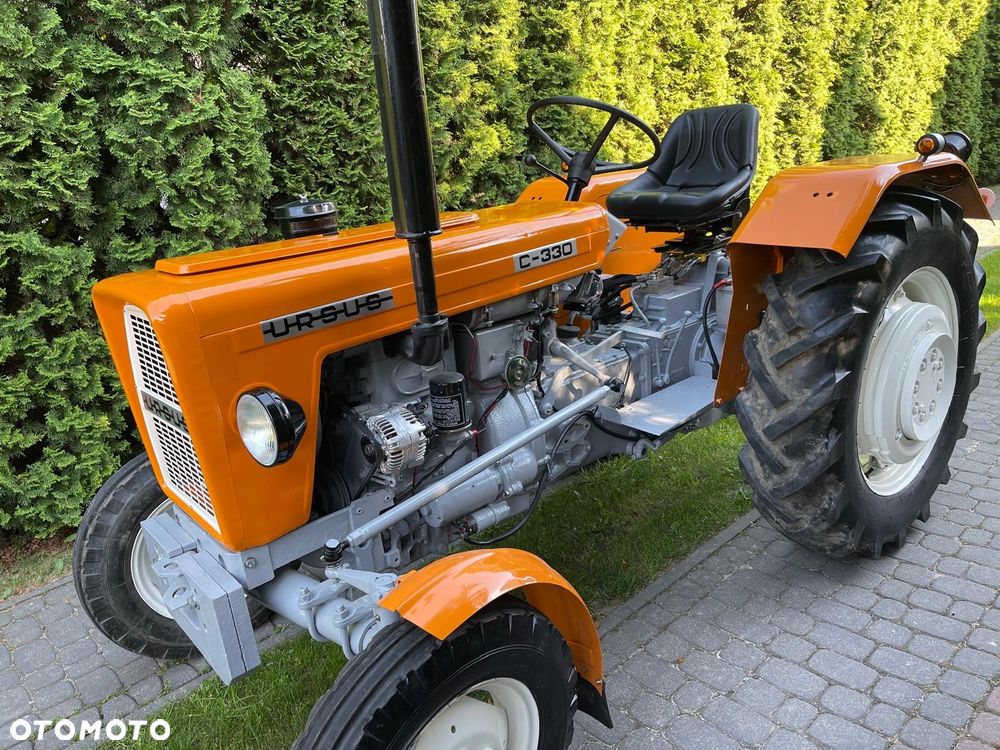 Ursus C-330 - 12