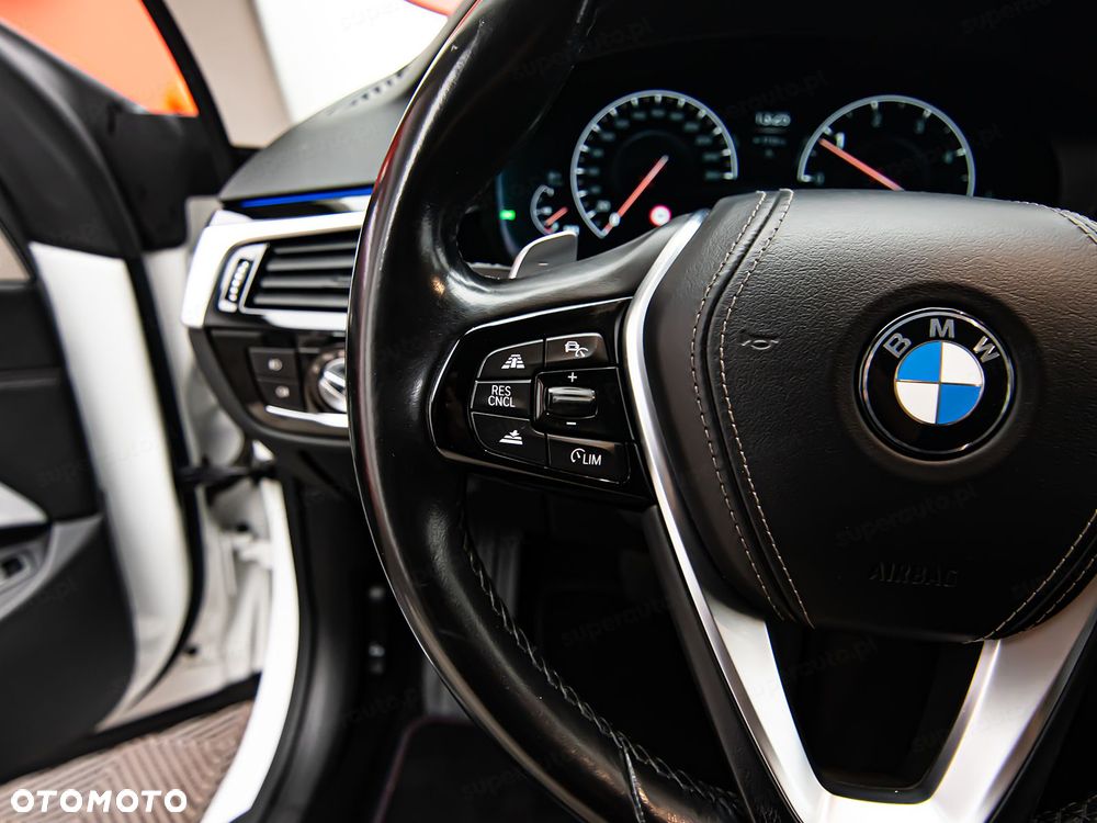 BMW 6GT 620d Sport Line sport - 18