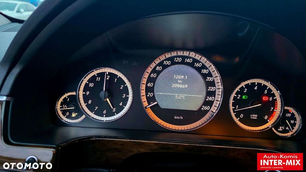 Mercedes-Benz Klasa E - 19