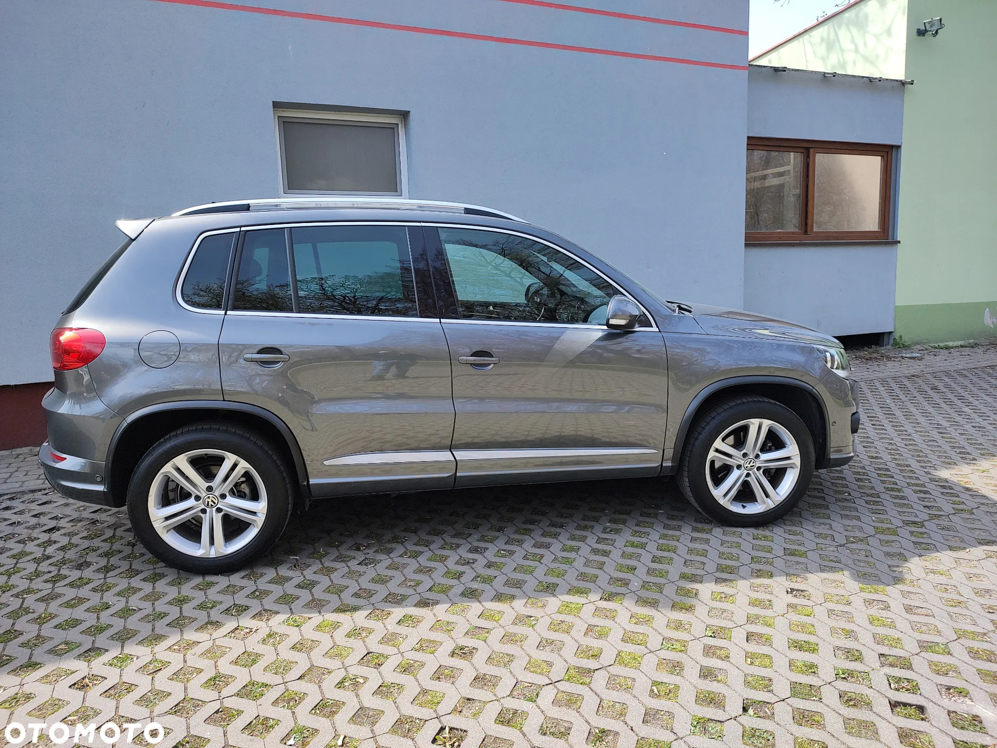 Volkswagen Tiguan - 7