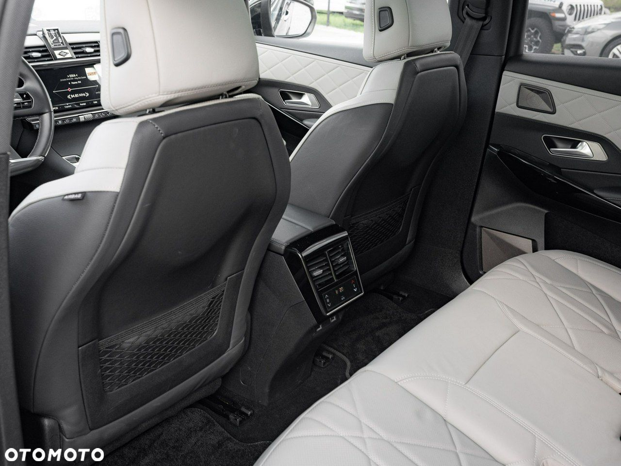 DS Automobiles DS 7 Crossback - 26