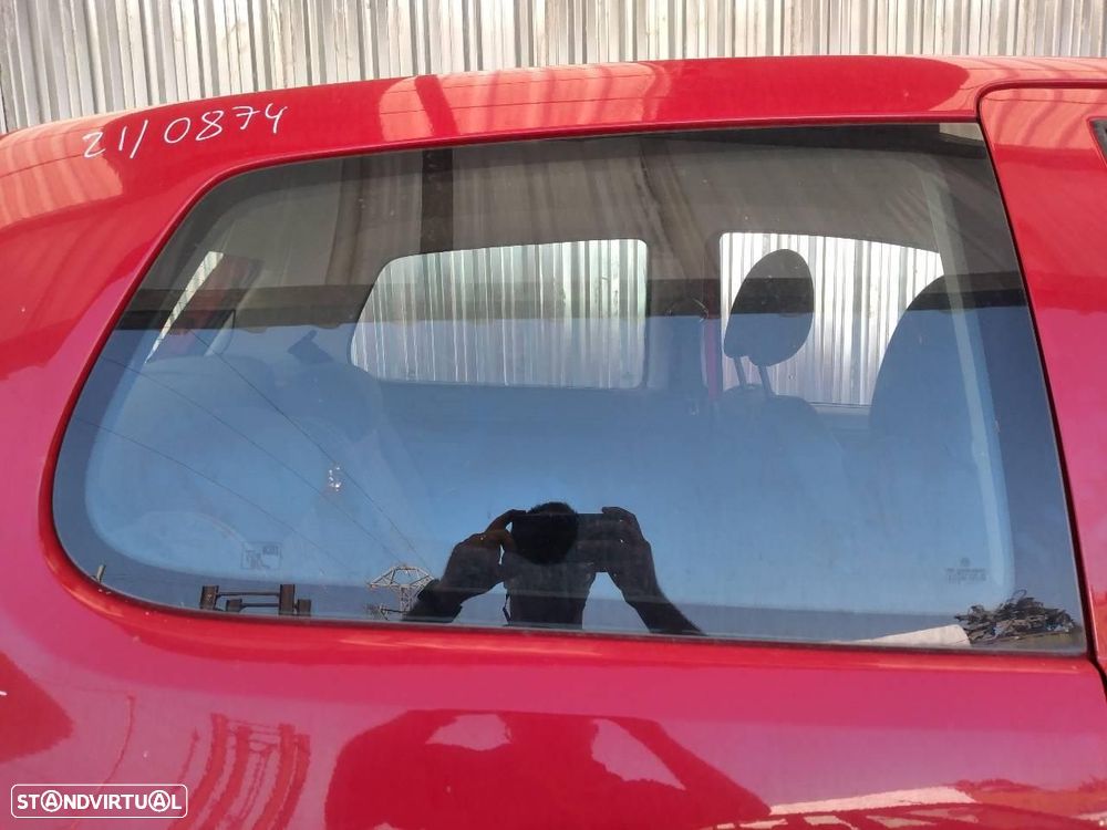 PÁRA-BRISAS TRASEIRO DIREITO VOLKSWAGEN FOX 5Z104.2005 - 1