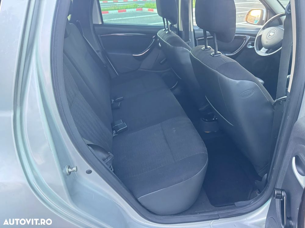 Dacia Duster 1.6 4x2 Prestige - 16