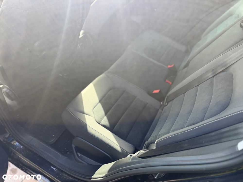Volkswagen Golf Sportsvan - 16