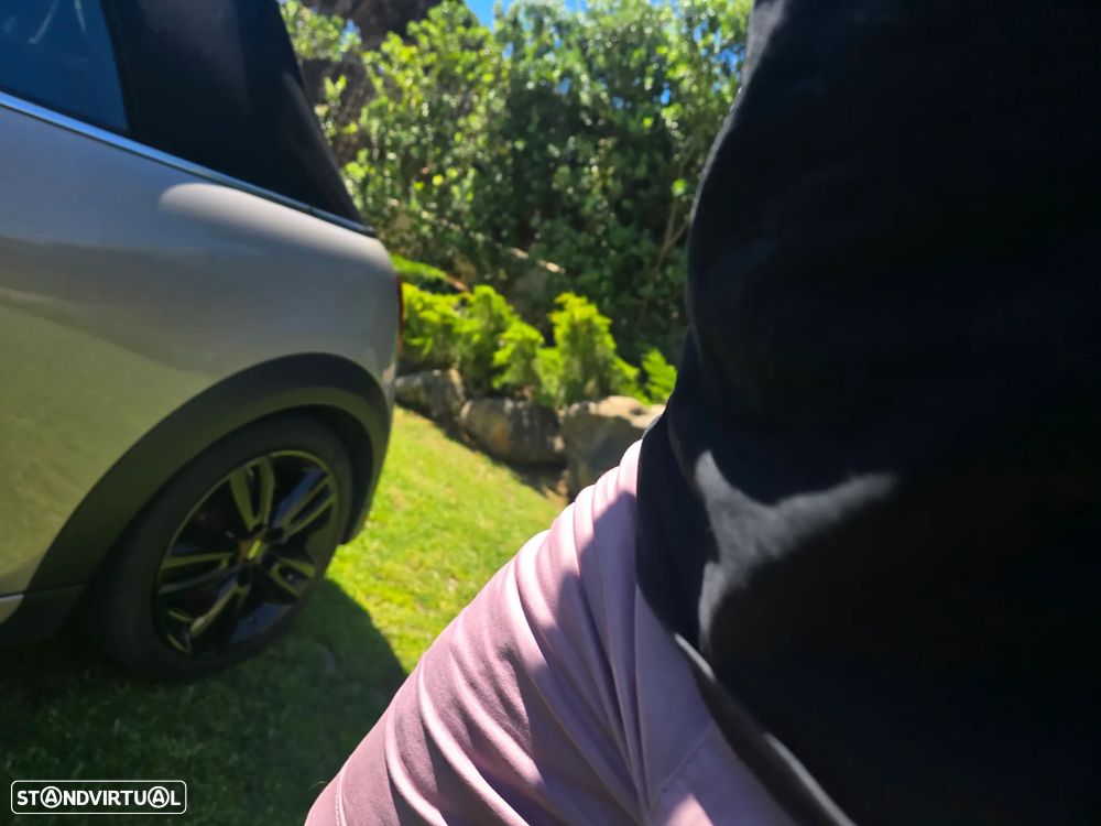 MINI Cabrio Cooper Premium Extra JCW Auto - 19