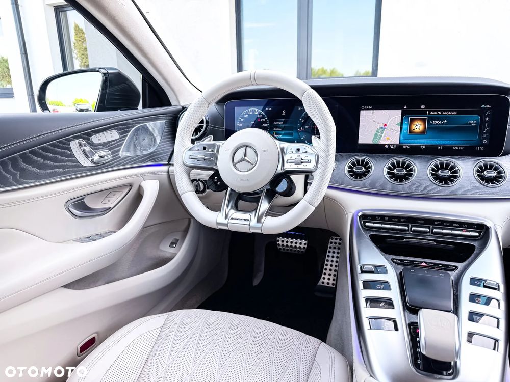Mercedes-Benz AMG GT 43 4-Matic+ - 21