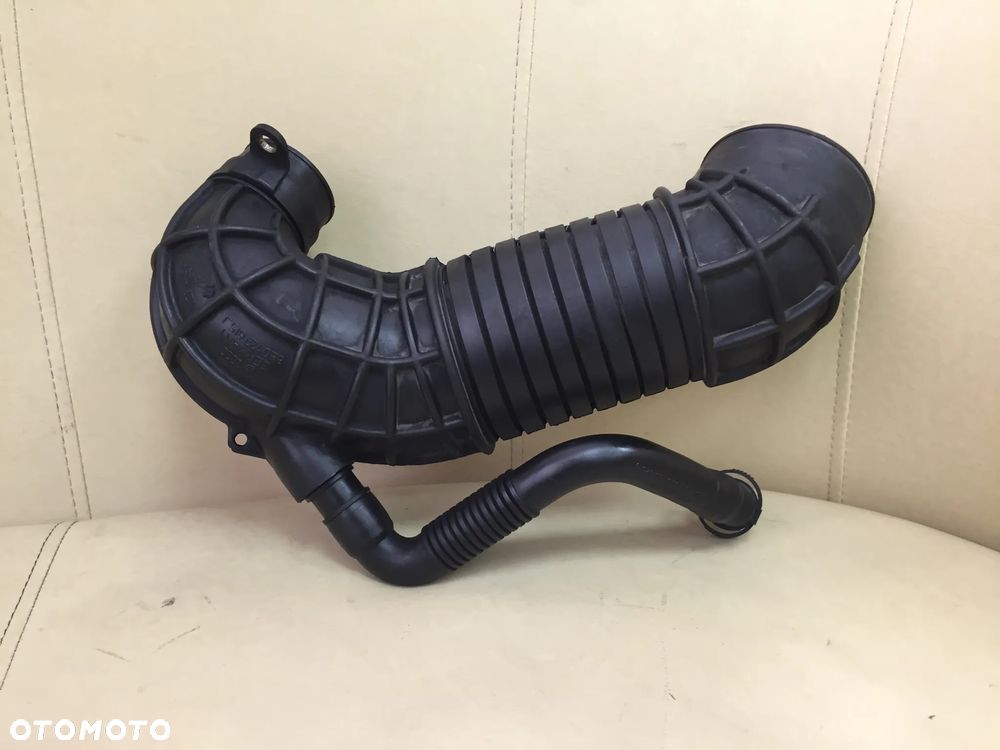 RURA PRZEWÓD POWIETRZA AUDI A4 B6/ B7 2.0 TDI 8E0129615J - 3