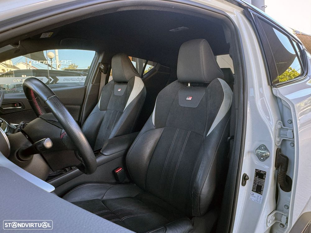 Toyota C-HR 2.0 Hybrid GR Sport - 12