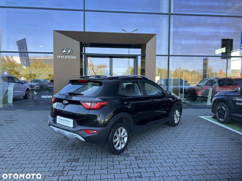 Kia Stonic 1.2 M - 8