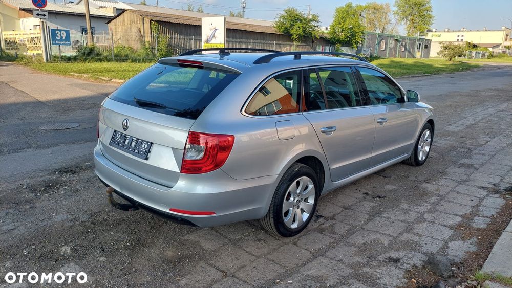 Skoda Superb 1.6 TDI Elegance Greenline - 9