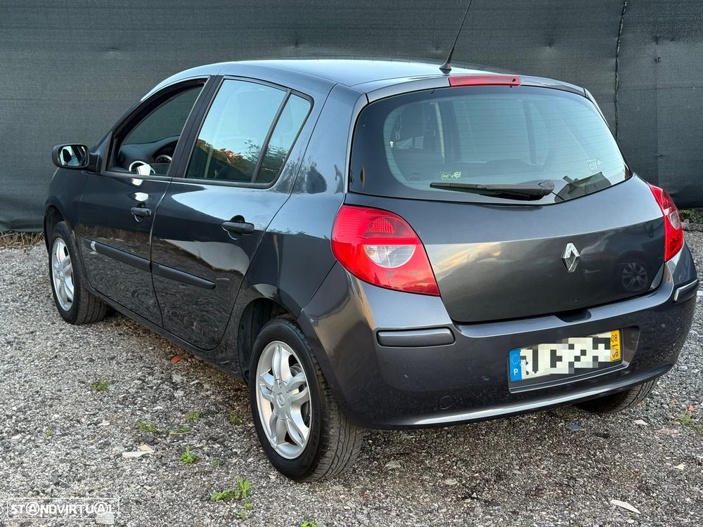 Renault Clio 1.2 16V Dynamique - 3
