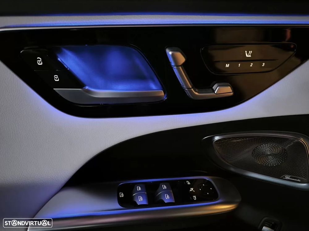 Mercedes-Benz C 300 d AMG Line - 35