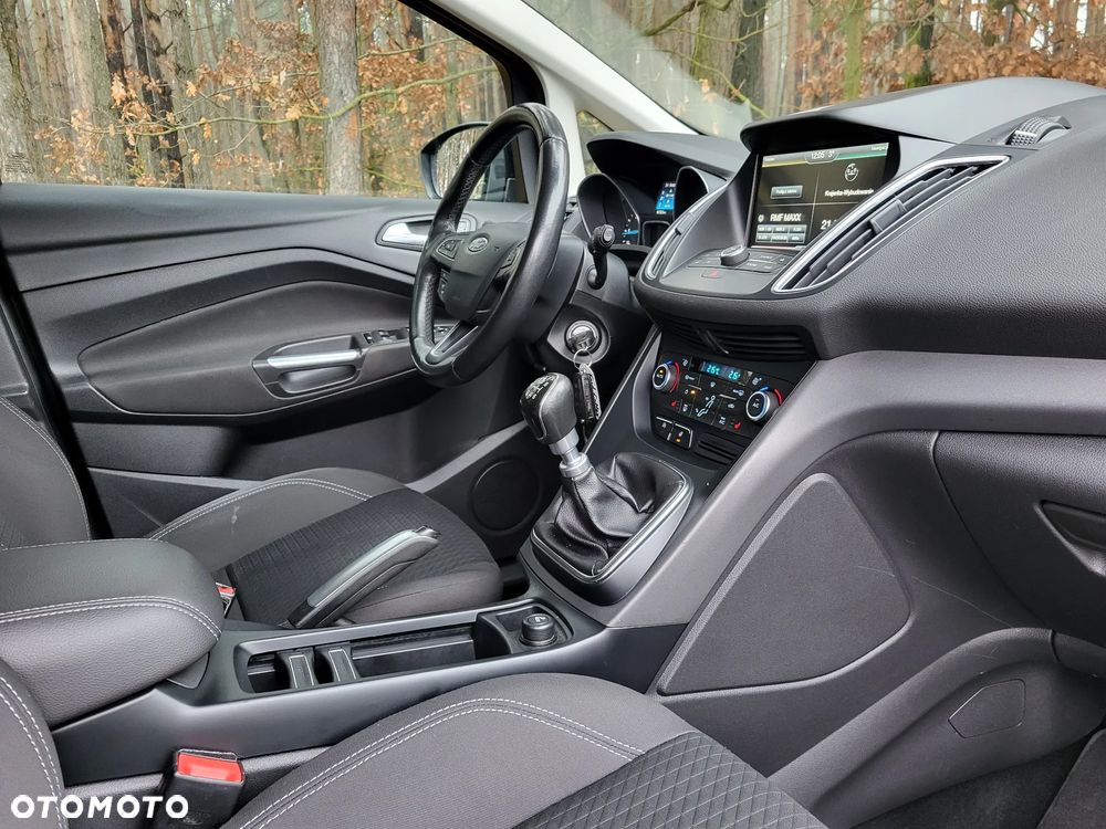 Ford C-MAX 2.0 TDCi Start-Stop-System Titanium - 8