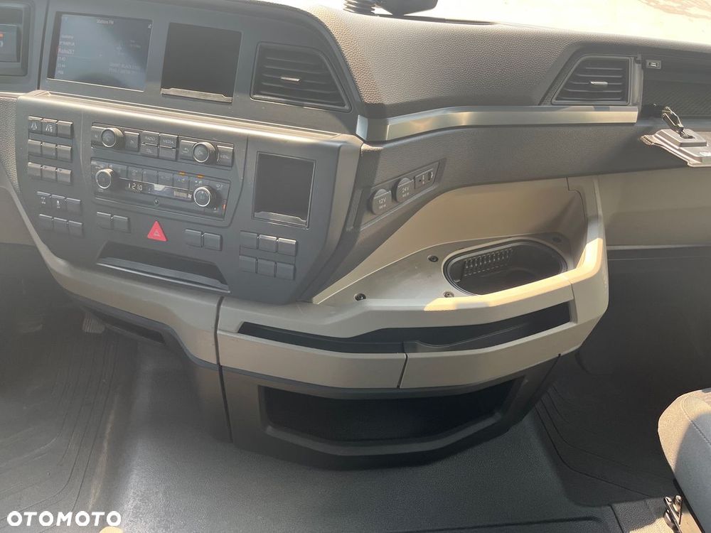 MAN TGX 18.470 4x2 BL SA - 14