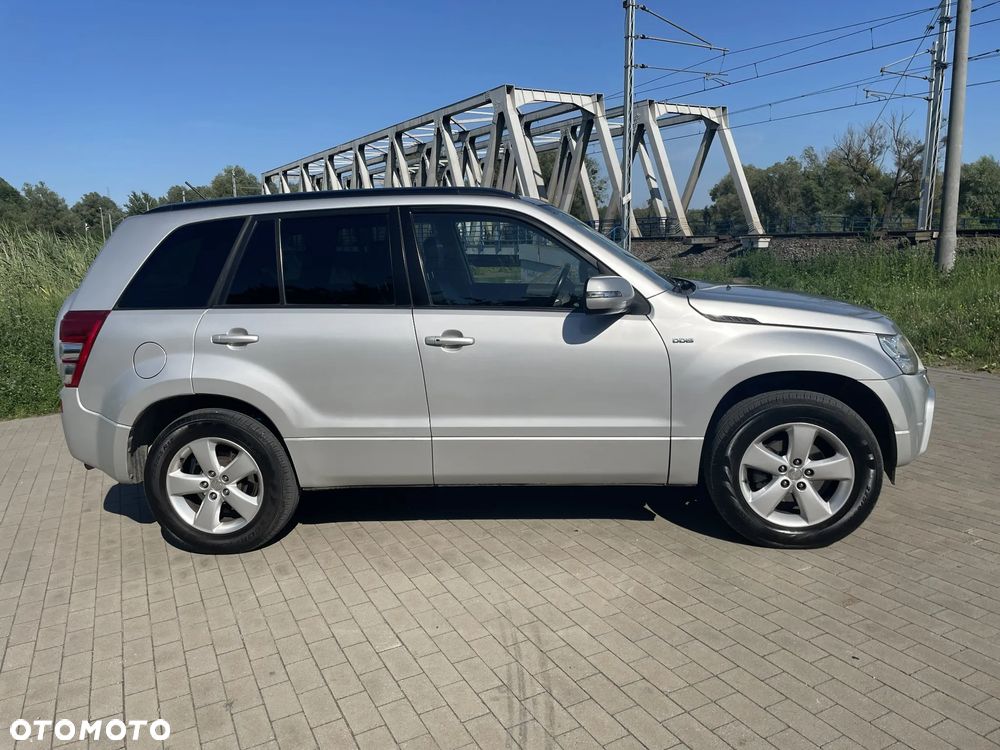 Suzuki Grand Vitara - 7