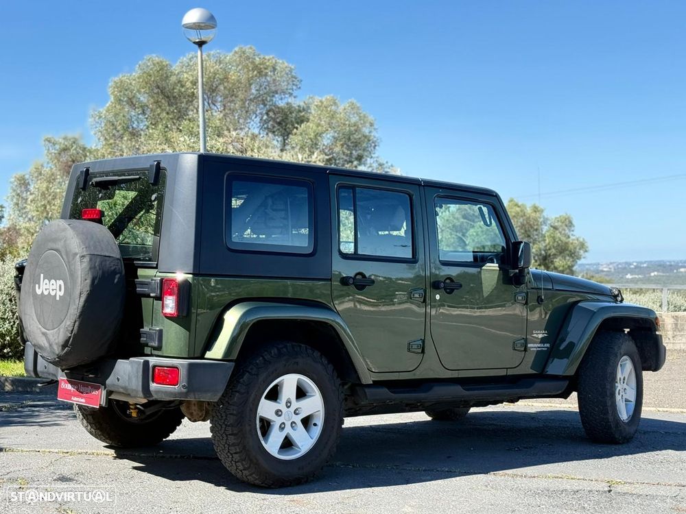 Jeep Wrangler Unlimited 2.8 CRD ATX Sahara - 3