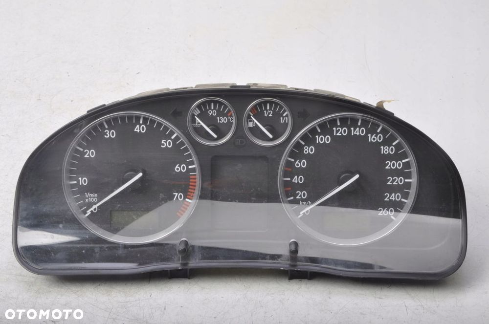 PASSAT B5 1.8 T LICZNIK ZEGARY 3B0919860A EU - 1
