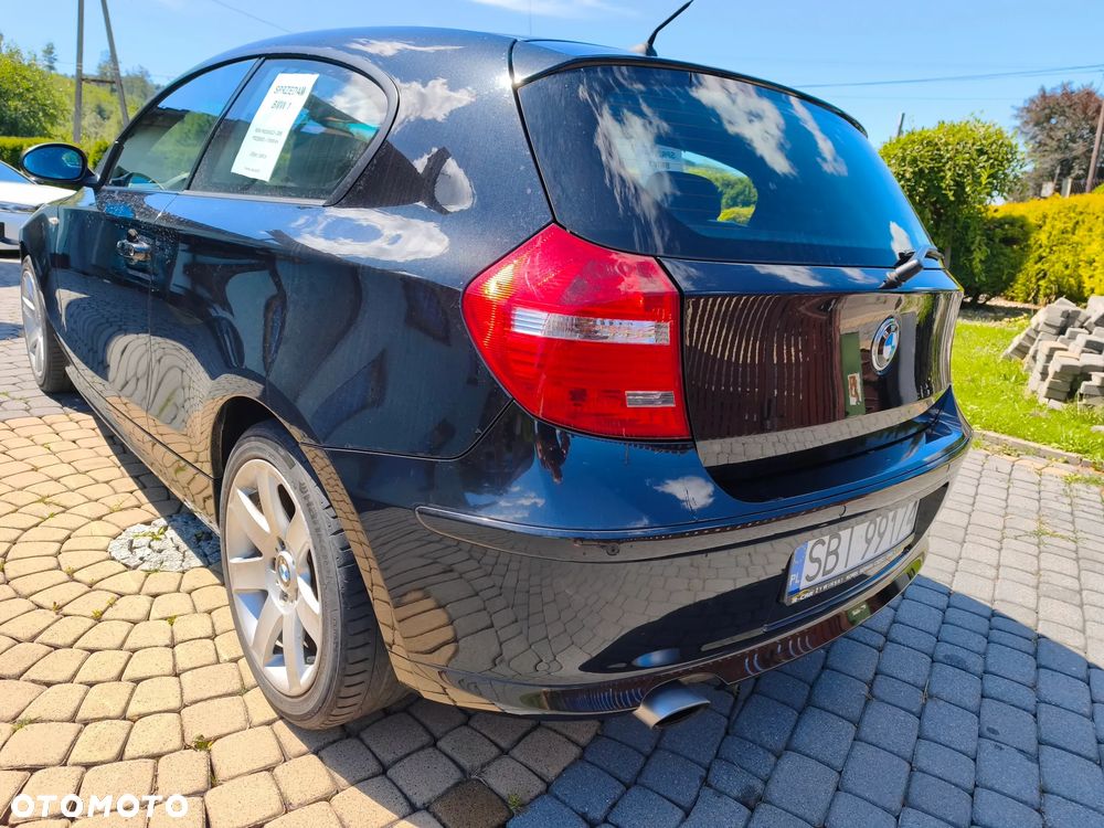 BMW Seria 1 116i - 24