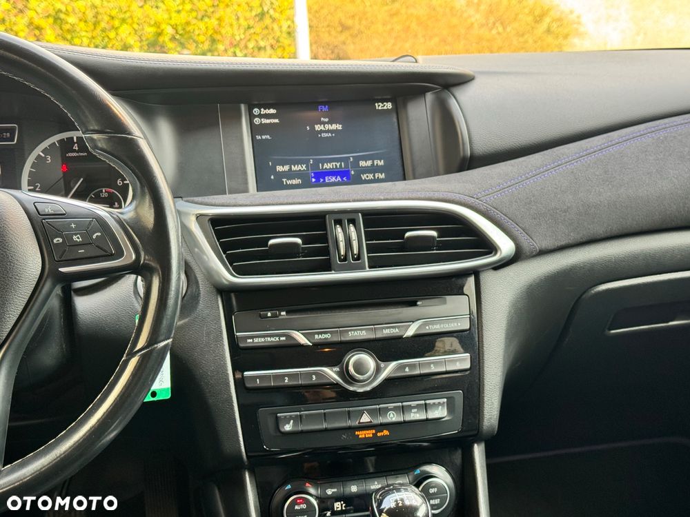 Infiniti Q30 1.5d Premium - 32