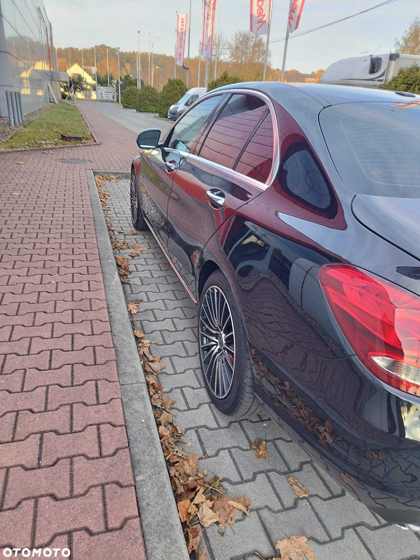 Mercedes-Benz Klasa C 300 7G-TRONIC - 4