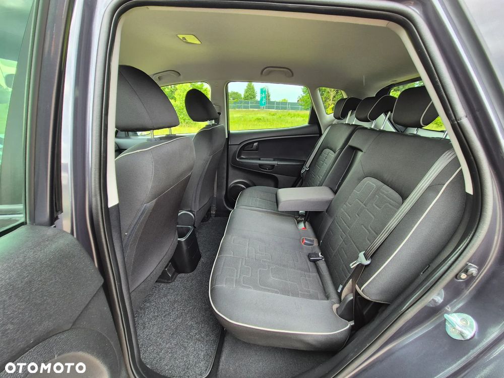 Kia Venga 1.4 CRDi 90 Edition 7 - 19