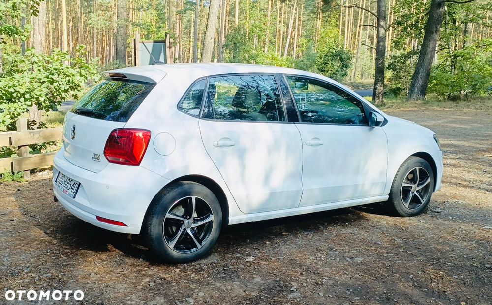 Volkswagen Polo 1.4 TDI Blue Motion - 16