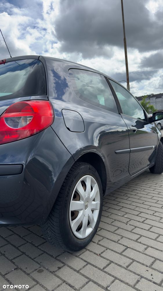 Renault Clio 1.5 dCi Extreme - 4