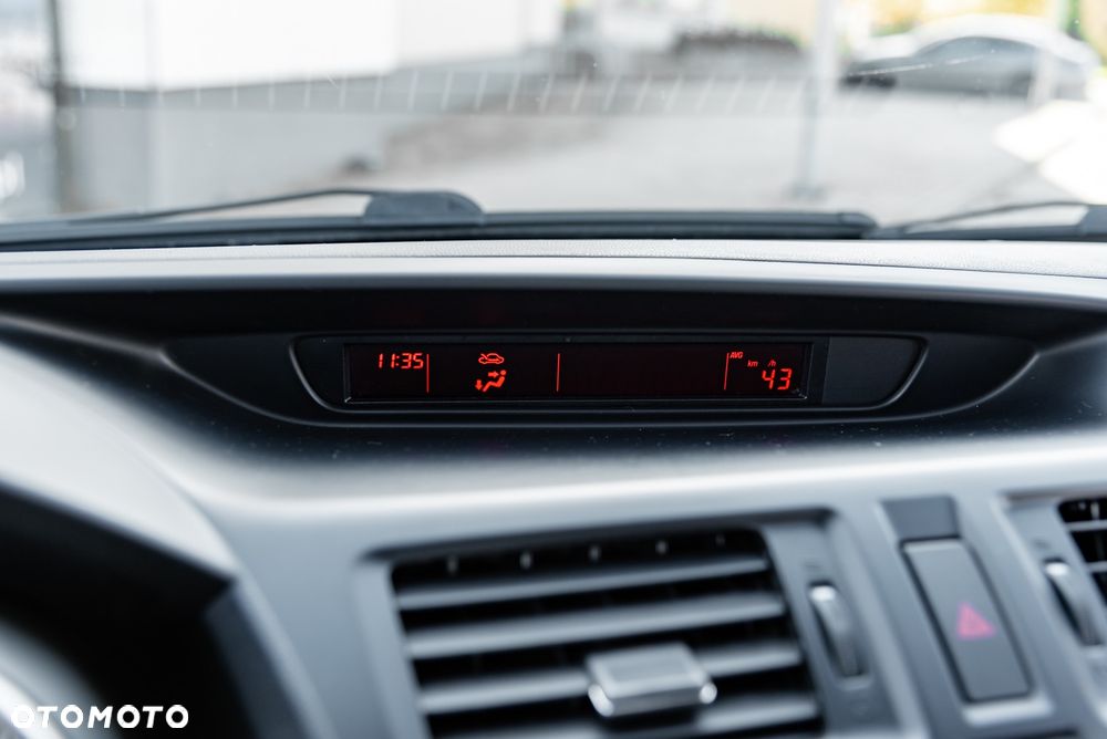 Mazda 5 - 27