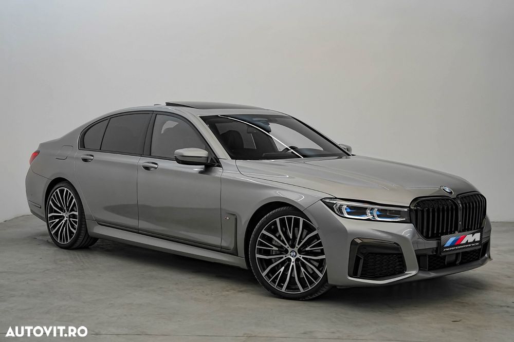 BMW Seria 7 745e - 40