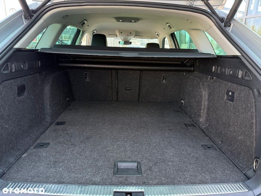 Skoda Superb 2.0 TDI SCR Style DSG - 17