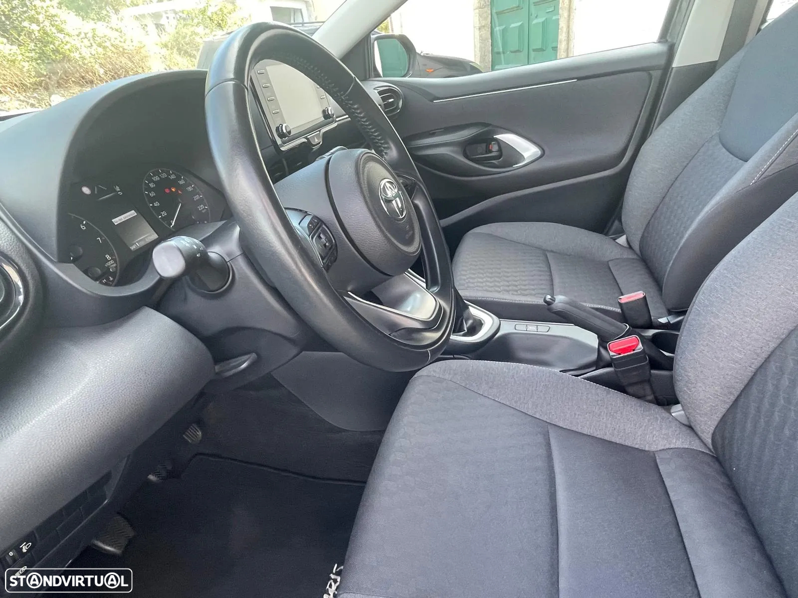 Toyota Yaris 1.0 VVT-i Comfort Plus - 19
