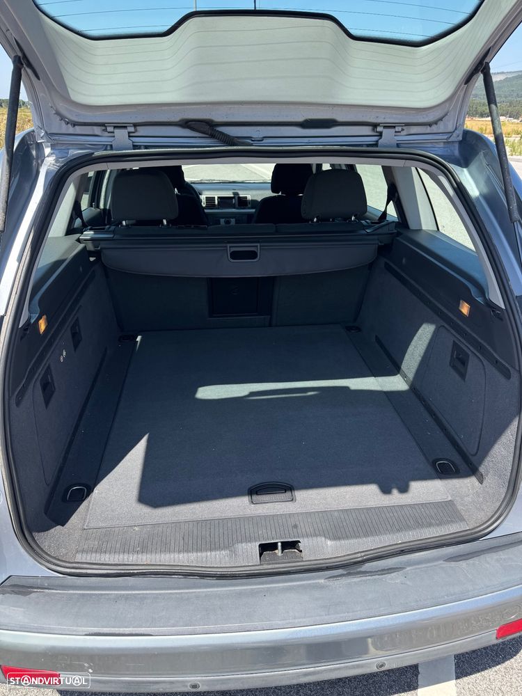 Opel Vectra 1.9 CDTi Executive - 8