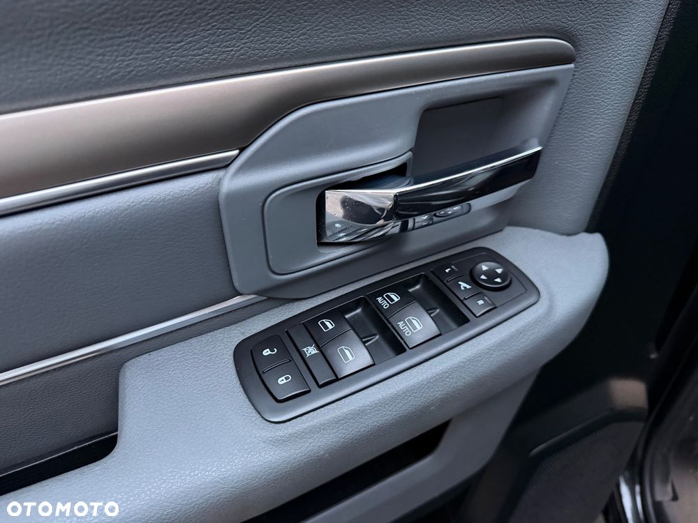 RAM 1500 - 14