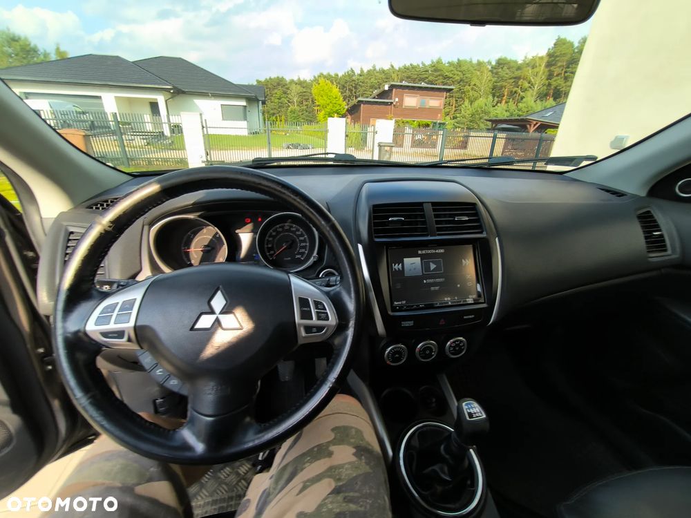 Mitsubishi ASX 1.8 DID Instyle NAVI 4WD AS&G - 14