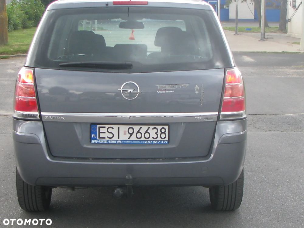 Opel Zafira 1.6 - 6