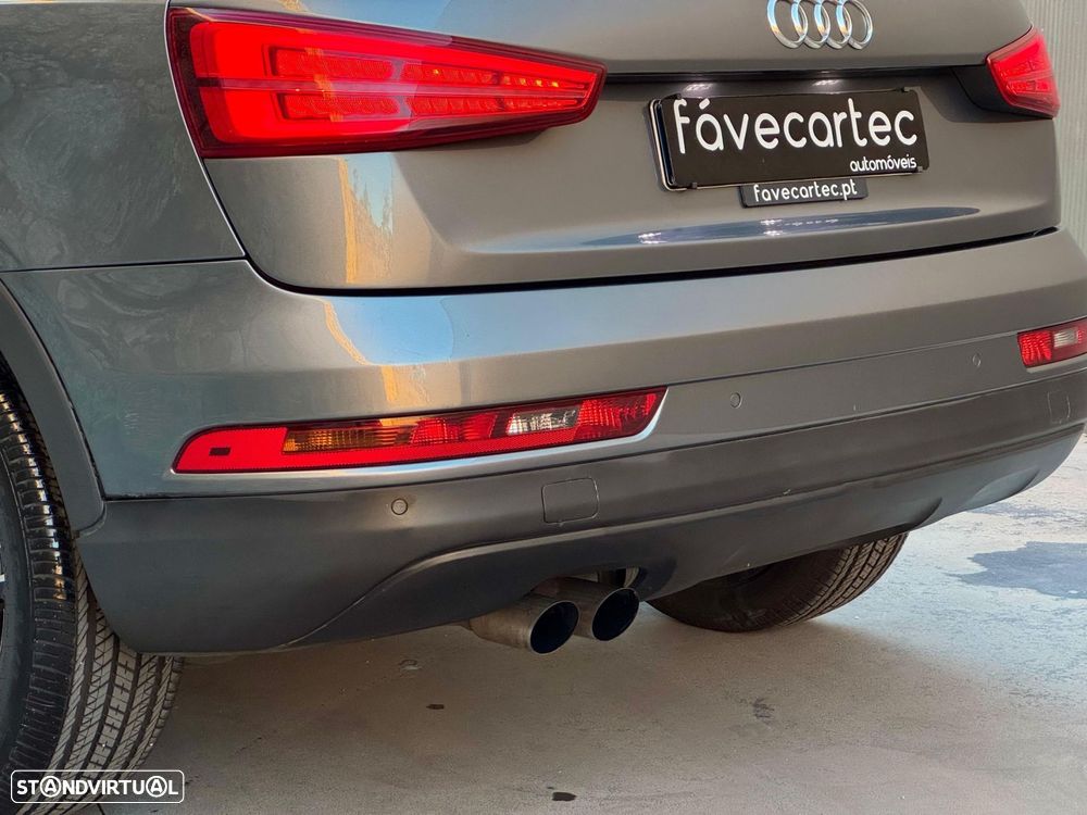 Audi Q3 2.0 TDi Business Line - 6