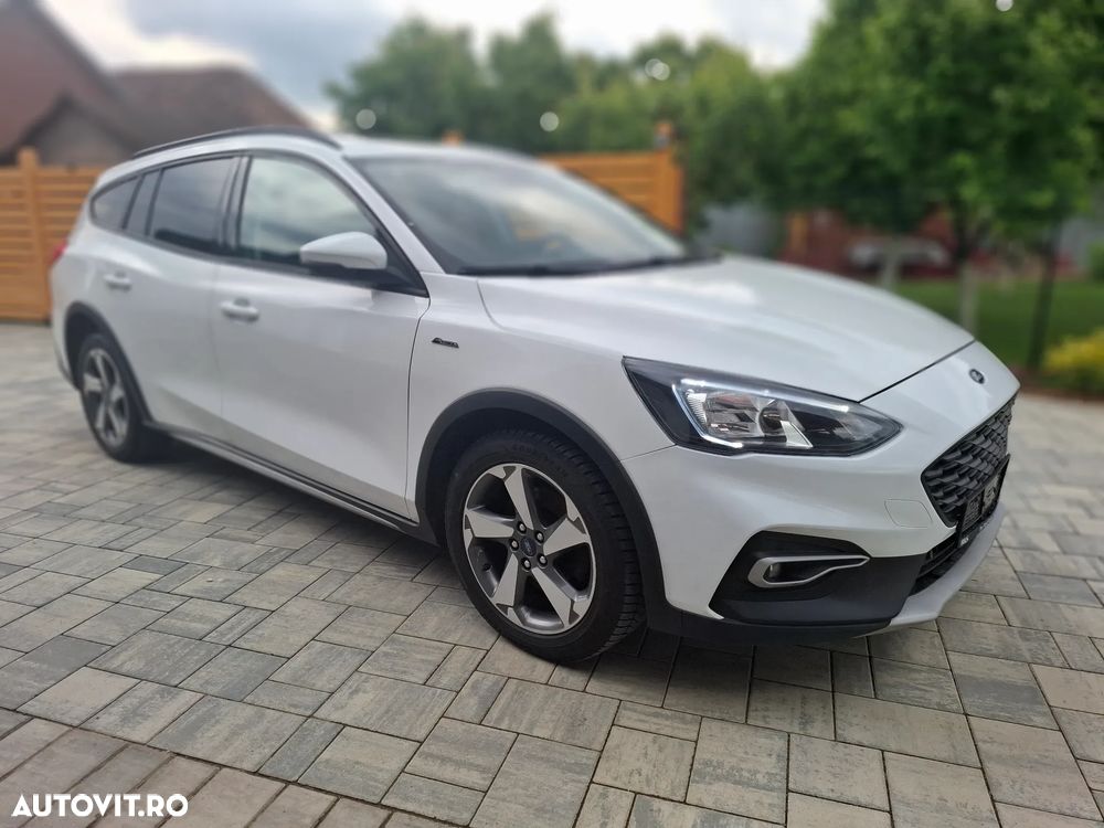FORD Focus 2020 — imagine 25