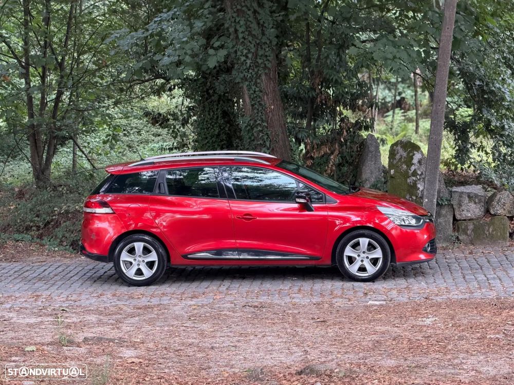 Renault Clio Sport Tourer - 48