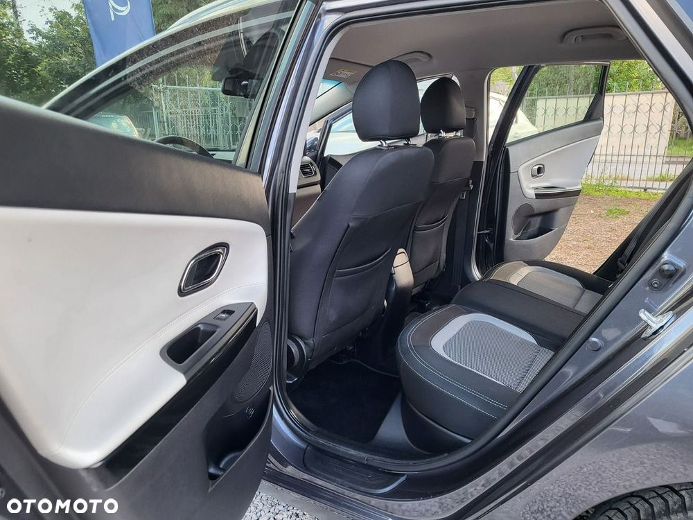 Kia Ceed - 15