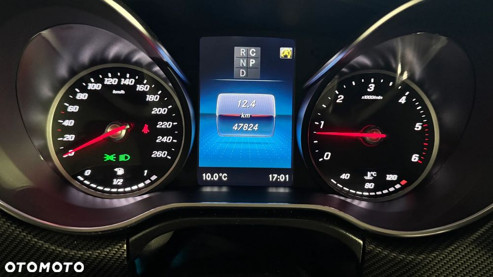 Mercedes-Benz Klasa V - 14