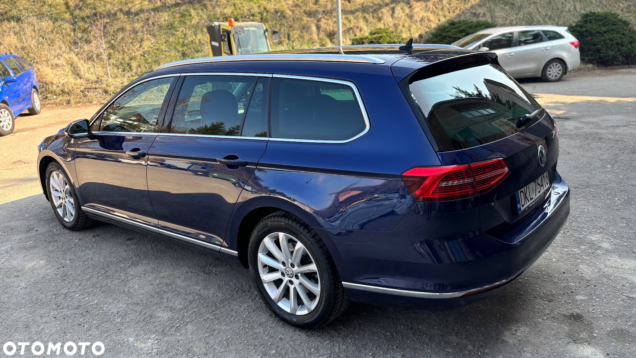 Volkswagen Passat Variant 2.0 TDI SCR BlueMotion Highline - 19