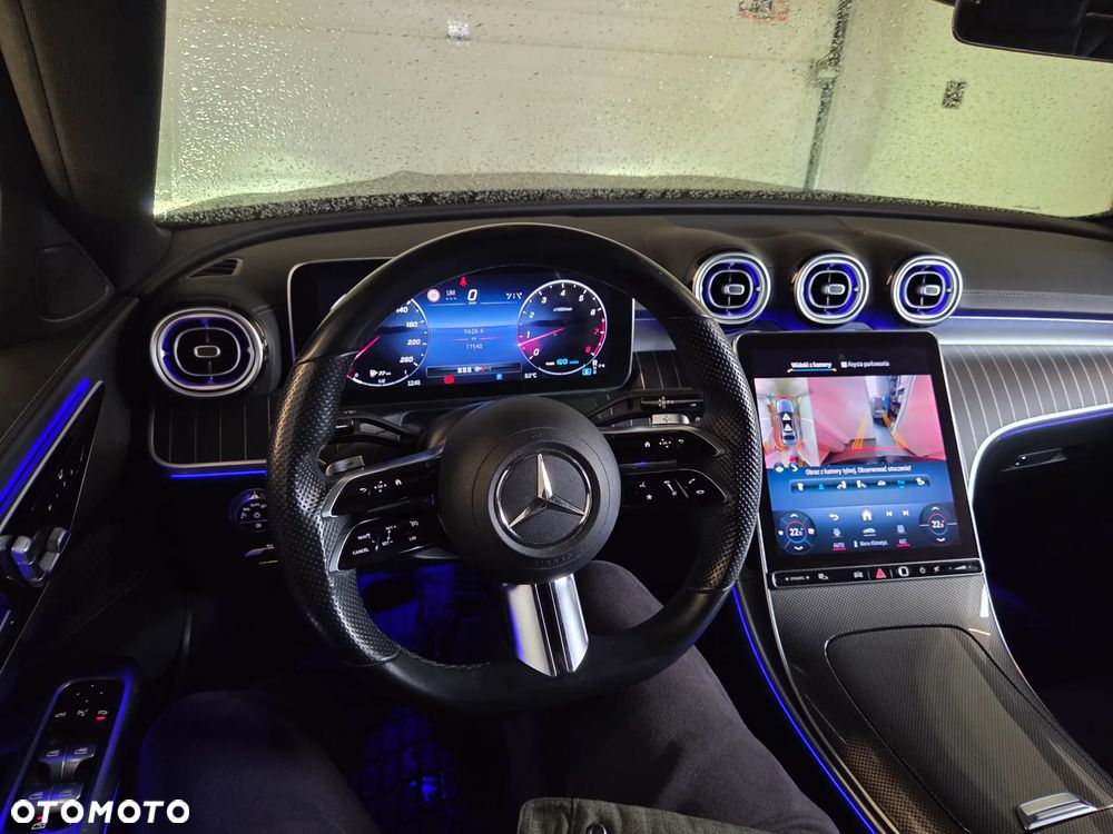 Mercedes-Benz Klasa C 300 4MATIC 9G-TRONIC - 23