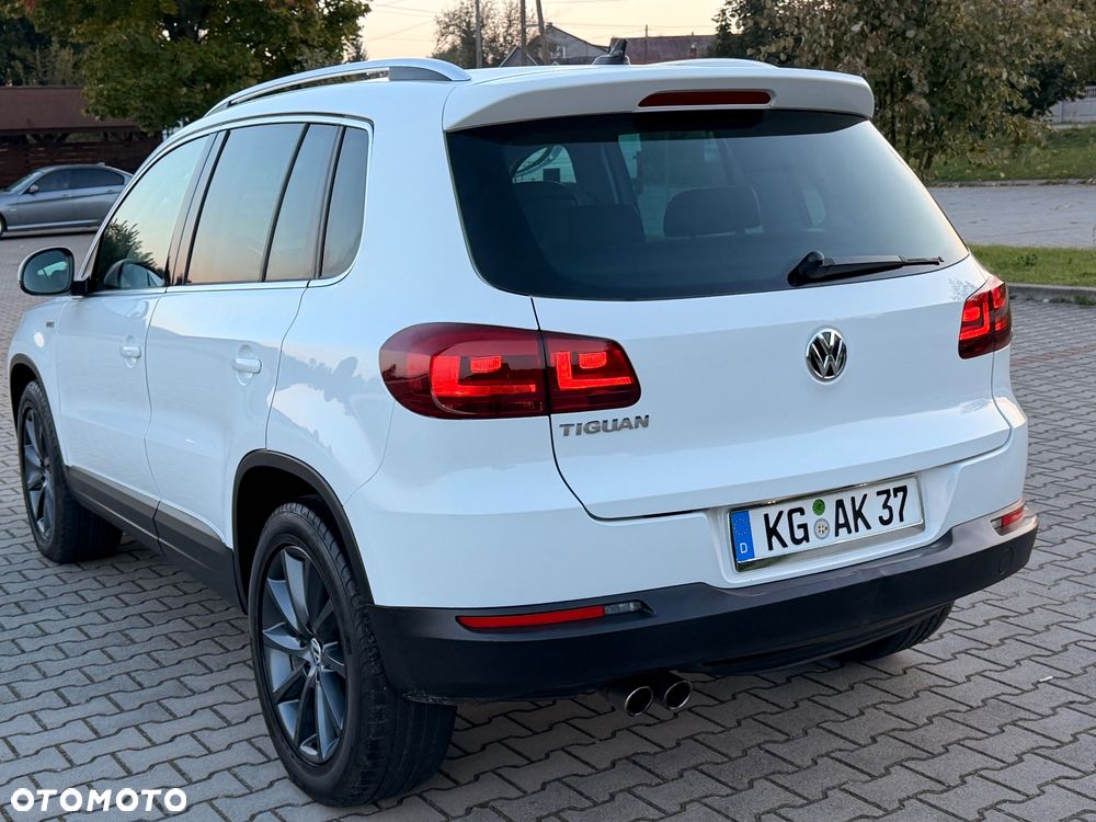 Volkswagen Tiguan 2.0 TDI 4Mot Perfectline R-Style DSG - 26