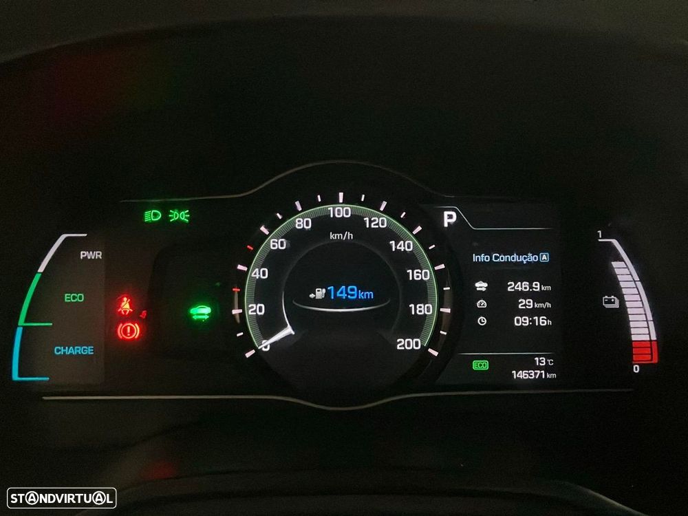 Hyundai Ioniq 28kWh Eletric Tech - 13