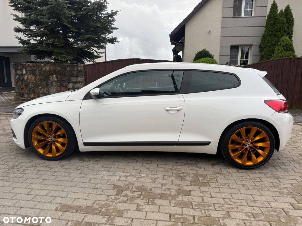 Volkswagen Scirocco 2.0 TDI Blue Motion Technologie Edition - 5