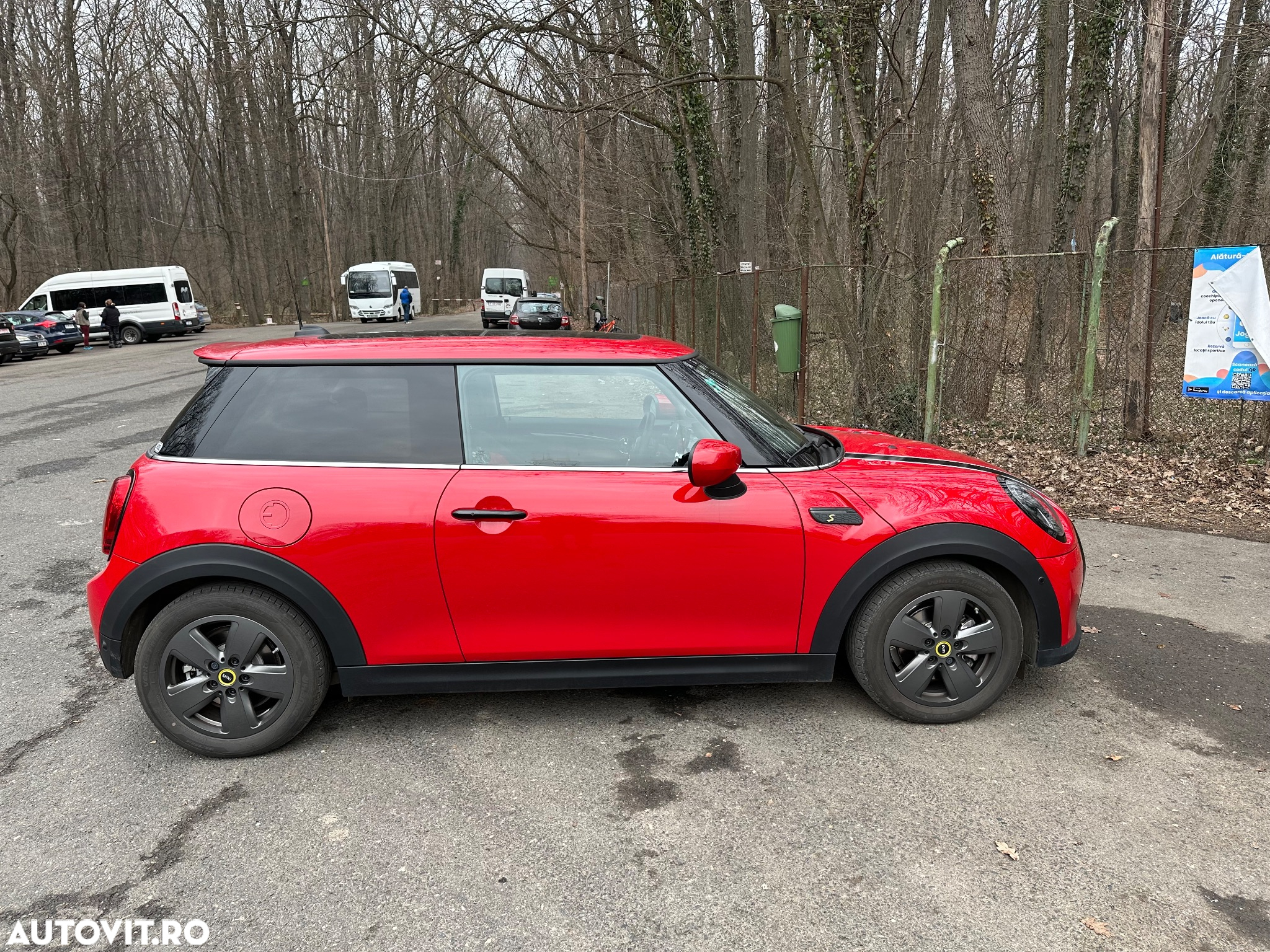 Mini Cooper SE Standard - 3