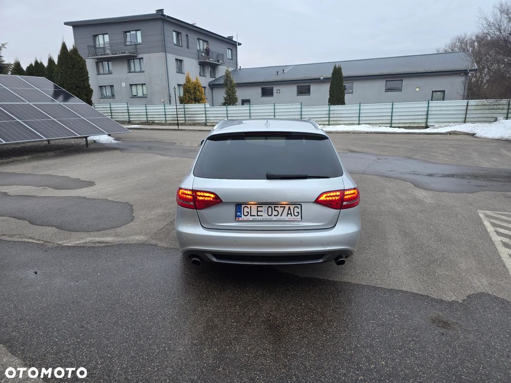 Audi A4 Avant 2.0 TDI DPF quattro S line Sportpaket (plus) - 4