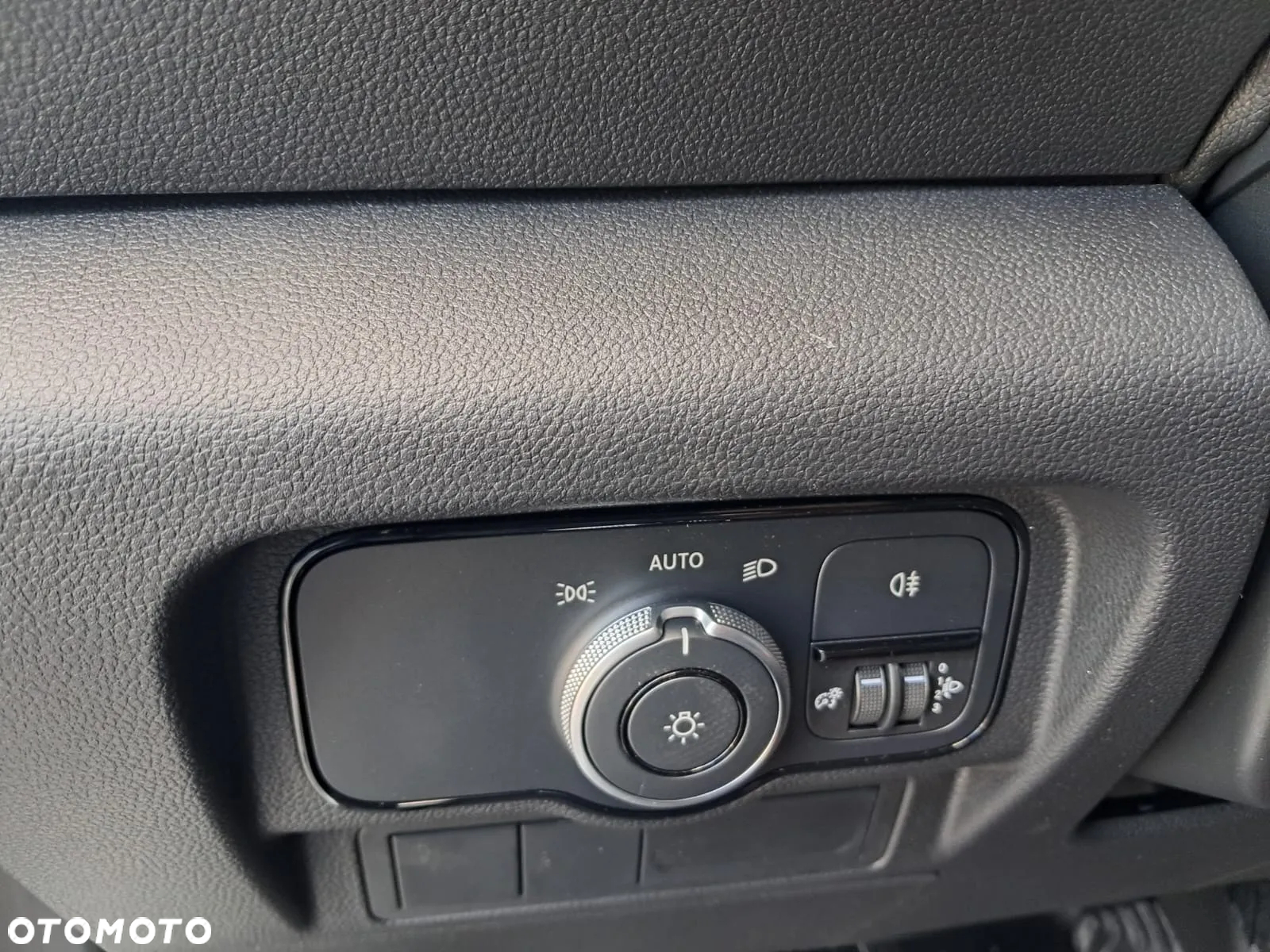 Mercedes-Benz Citan 110 CDI Furgon 2716 mm - 21