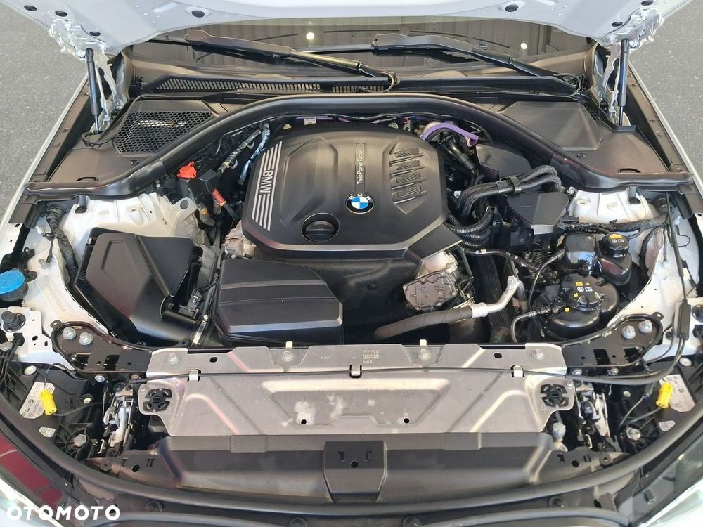 BMW Seria 3 - 13