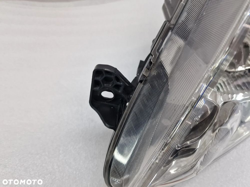 SUZUKI SPLASH LIFT 11- LEWA LAMPA PRZEDNIA PRZÓD , NR 35300-51K20 / 90030690 , NR AUKCJI LPP49 - 10